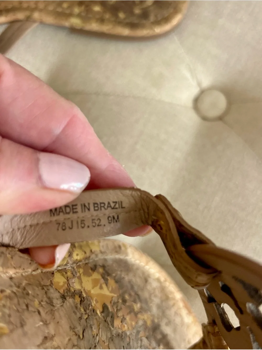 Tory Burch Cork Logo Thong Sandals in Natural Tan